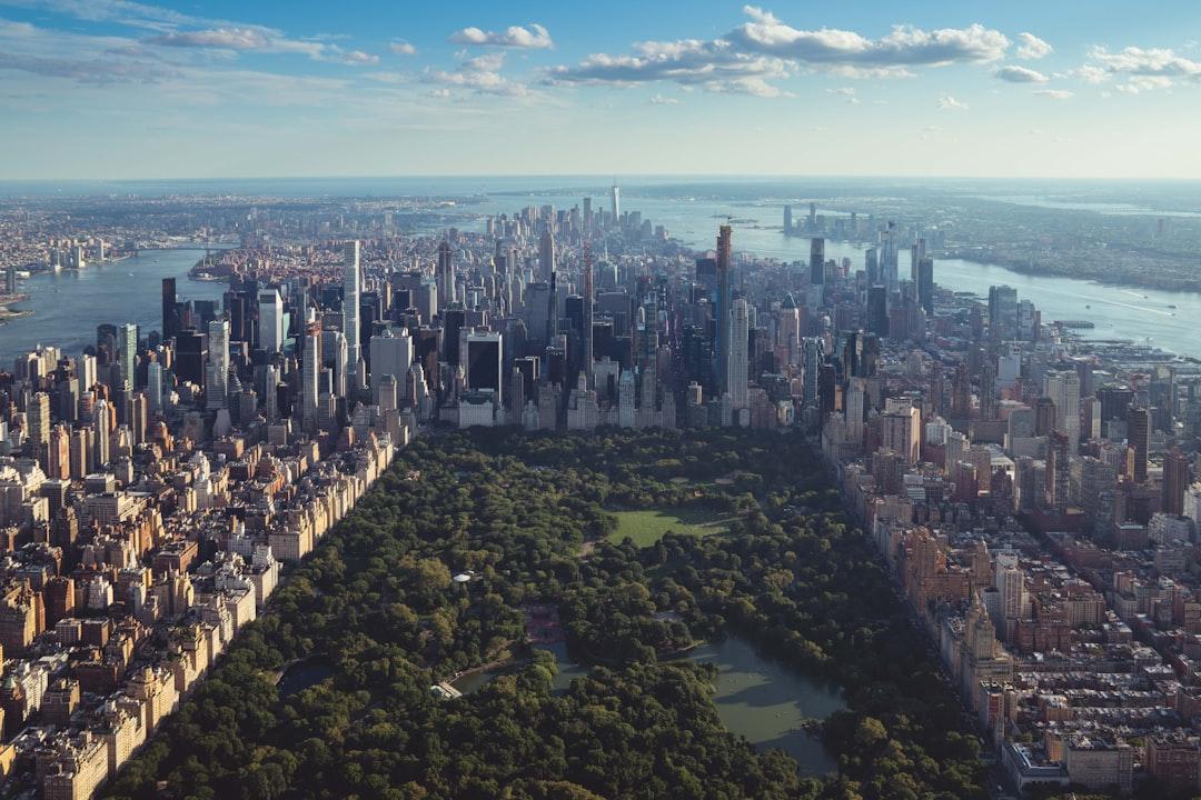 How AI Is Reshaping Daily Life for New York Residents: From Commutes to Rent Searches