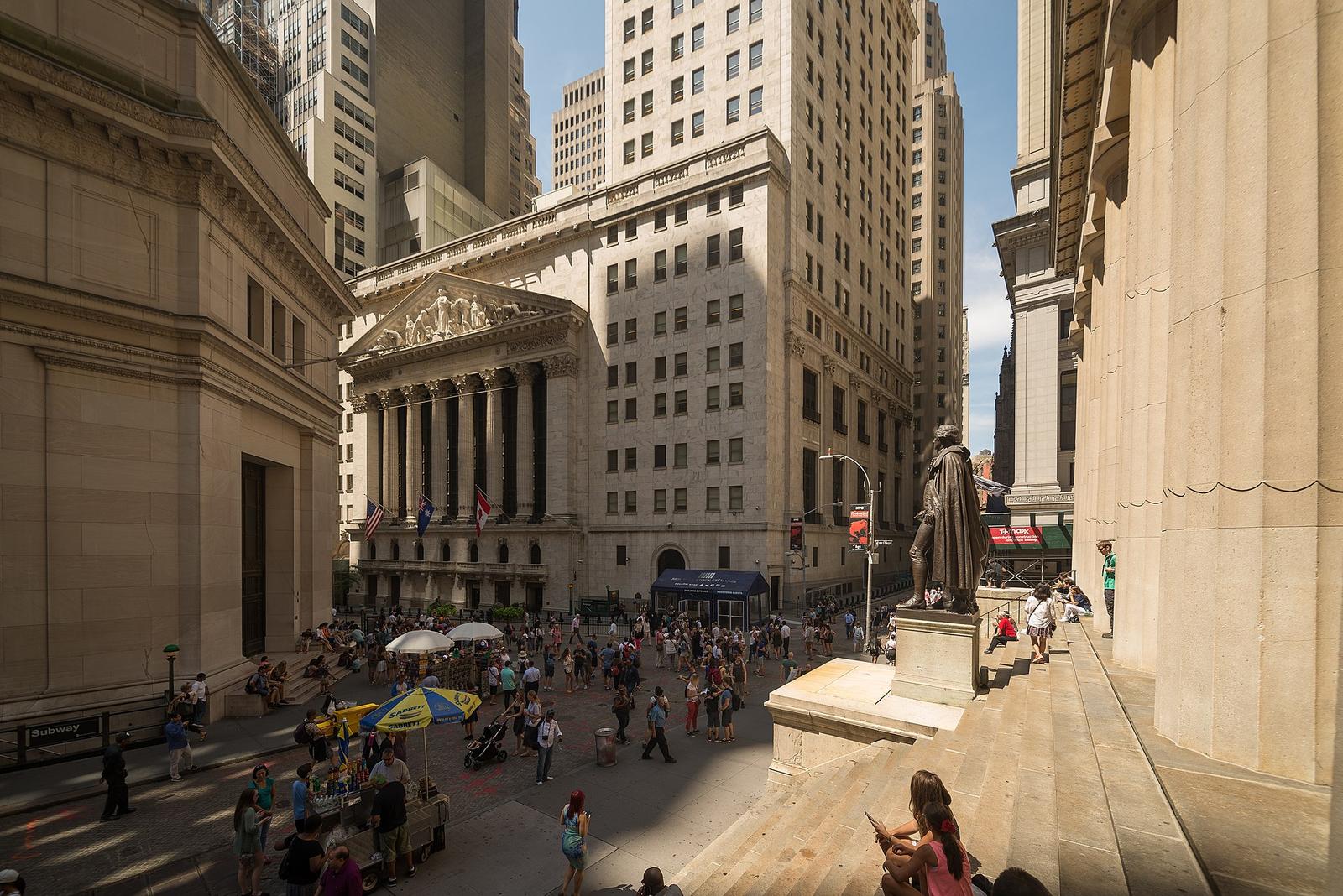 S&P 500 Gains 0.39% as Global Markets Rally Higher