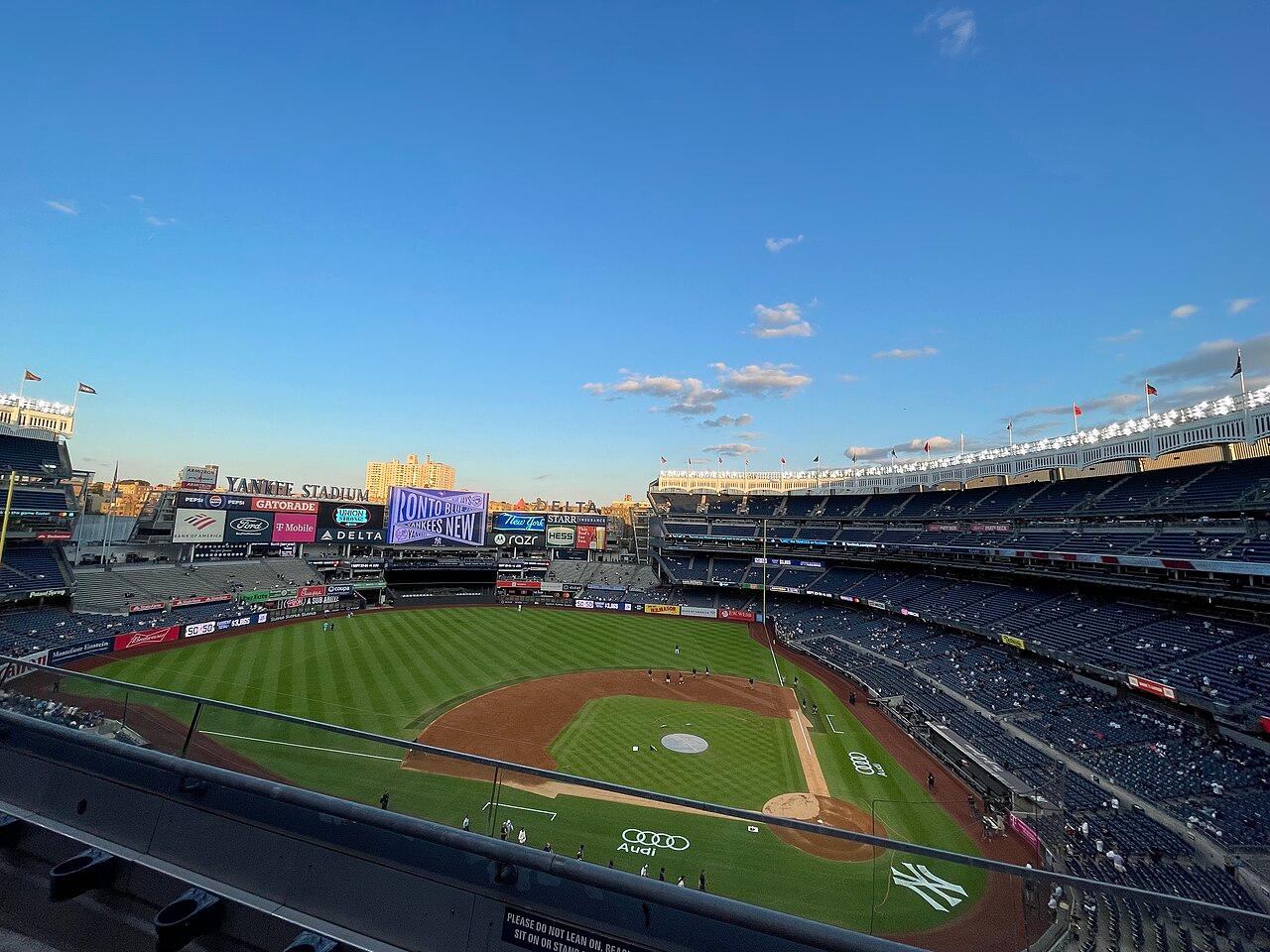 Yankees Host Dodgers for Three Consecutive July Games at Yankee Stadium